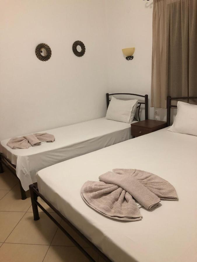 Hotel Avra Ouranoupoli Exteriör bild